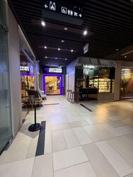East Village (D16), Retail #551225901